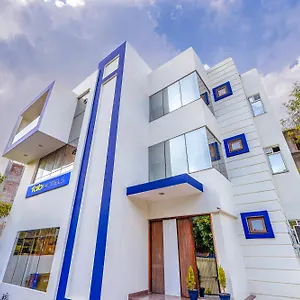 Hotel Fabhotel Oyster, Gurgaon