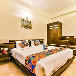 Hotel Fabhotel Oasis Dlf Phase 3, Gurgaon